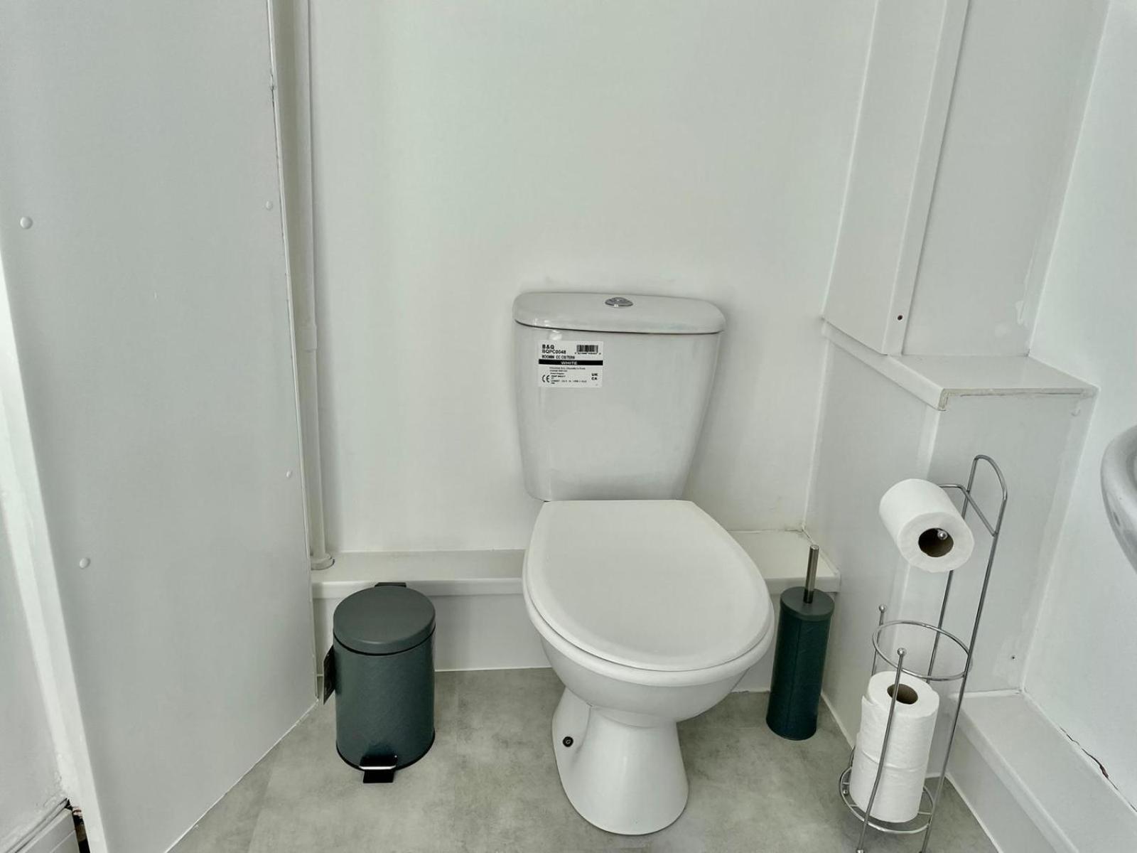 Cheerful 1 Bed Apartment Cardiff City Centre - Penarth Rd Eksteriør billede